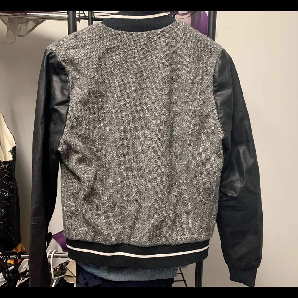 A&F Jacket - Picture 3 of 3